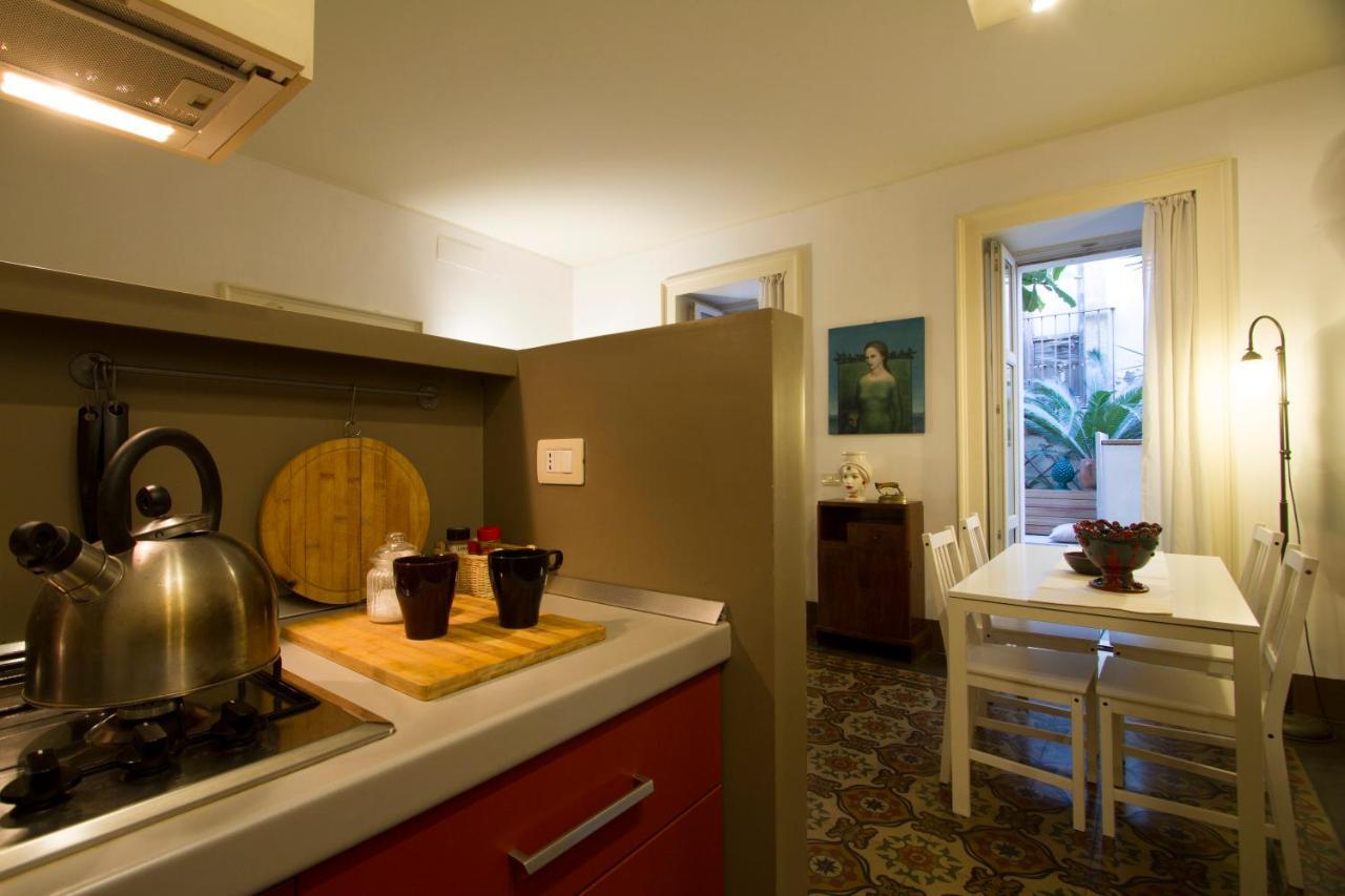 קטאניה Tre Vie Apartment Con Terrazzo Giardino Pensile מראה חיצוני תמונה