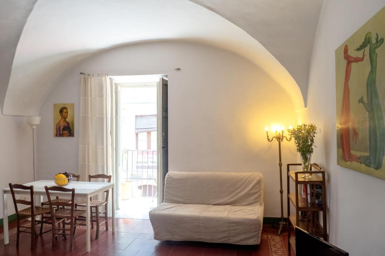 קטאניה Tre Vie Apartment Con Terrazzo Giardino Pensile מראה חיצוני תמונה