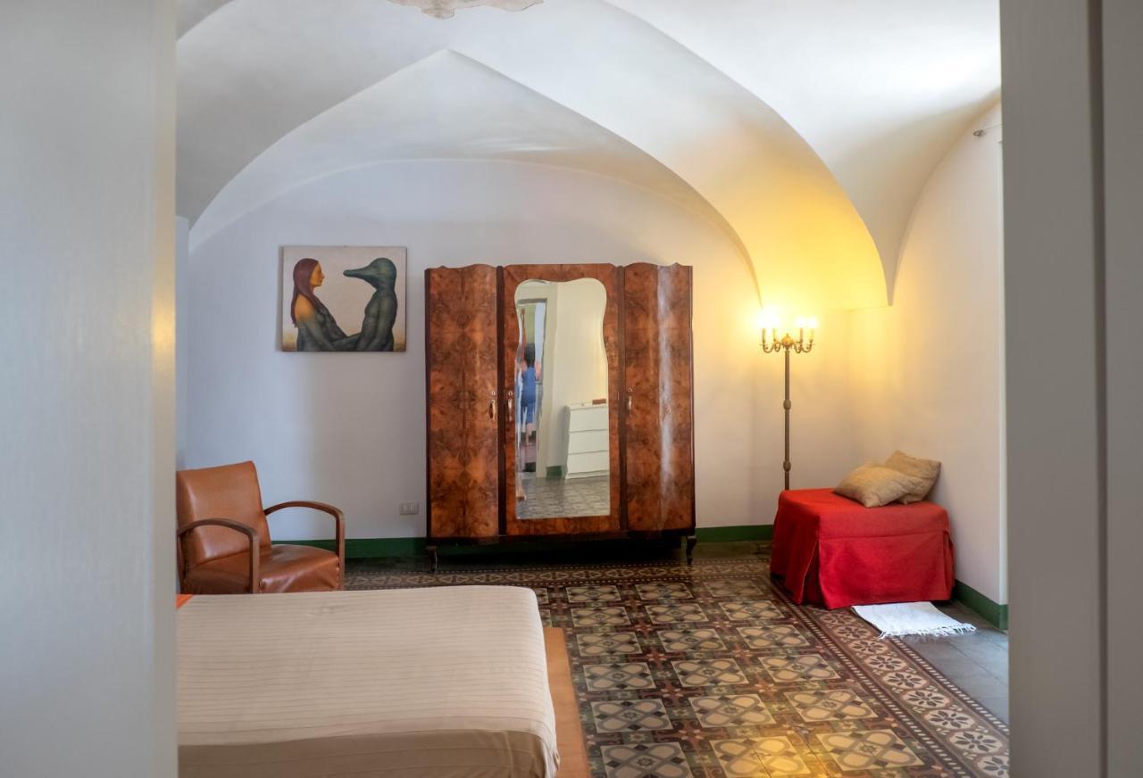 קטאניה Tre Vie Apartment Con Terrazzo Giardino Pensile מראה חיצוני תמונה